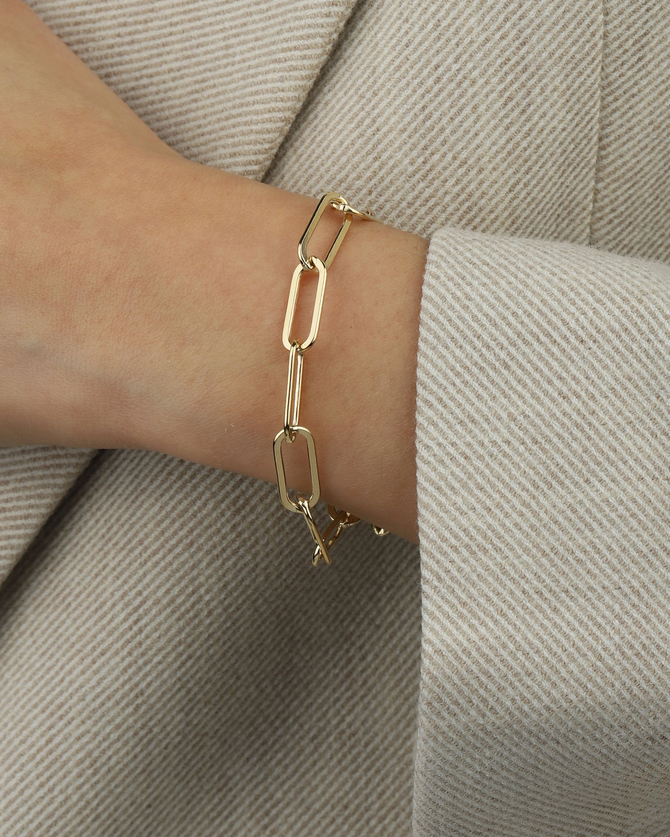 Mega Paperclip Chain Bracelet - Image 2