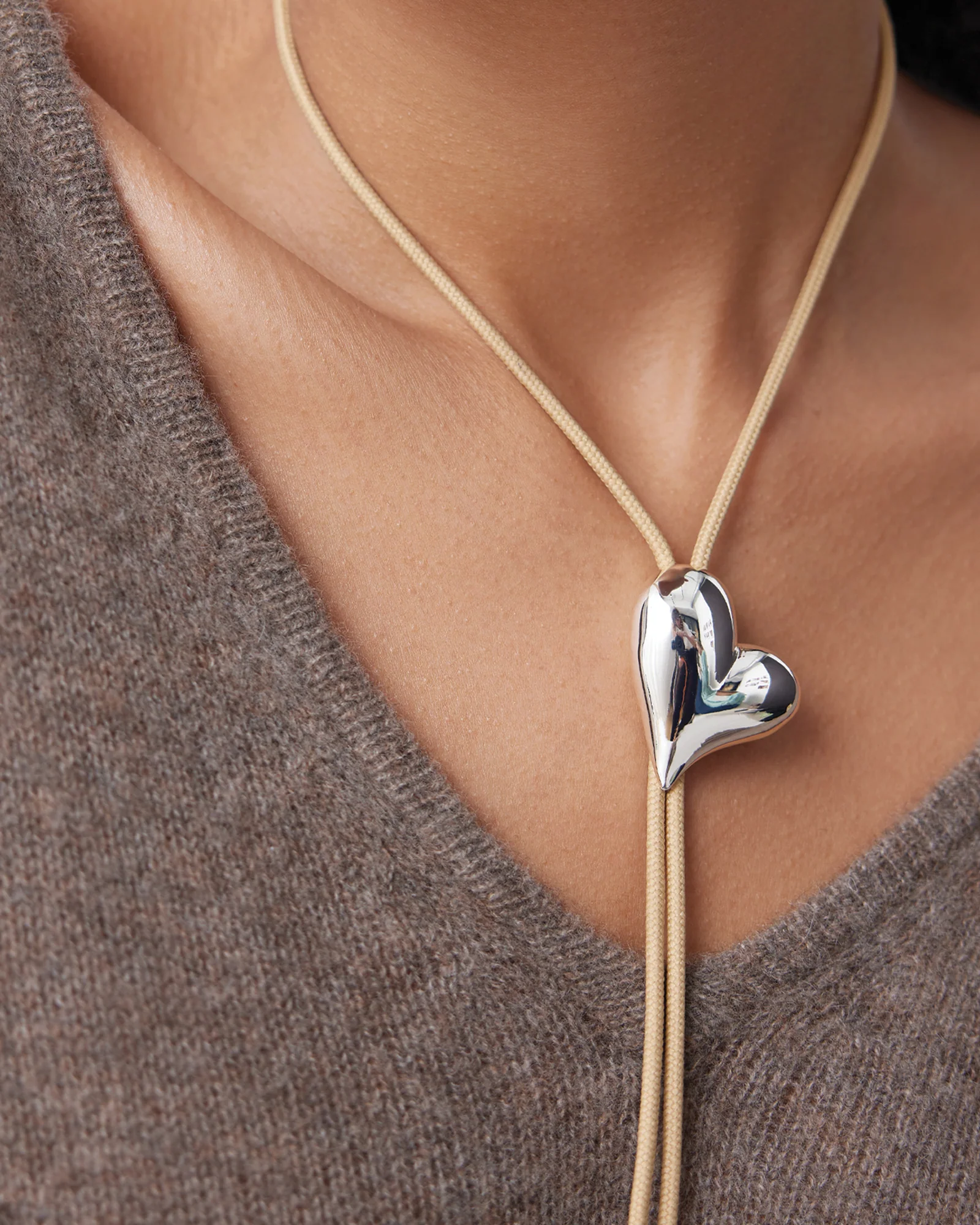 Art Heart Bolo Tie - Image 4