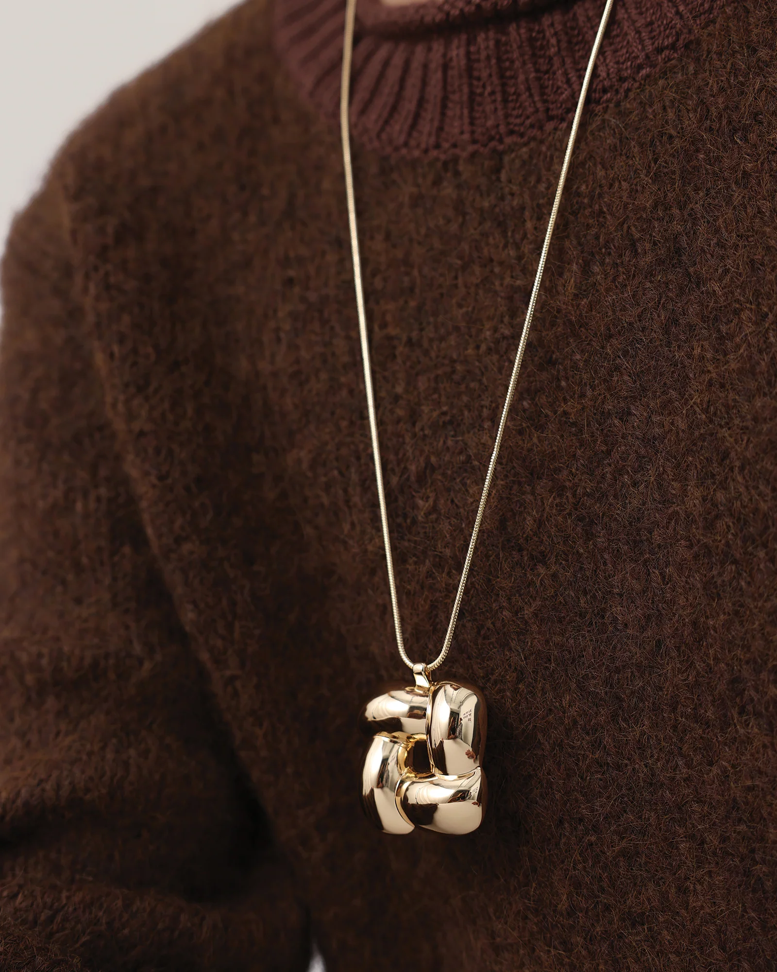 Woven Square Pendant Necklace - Image 7