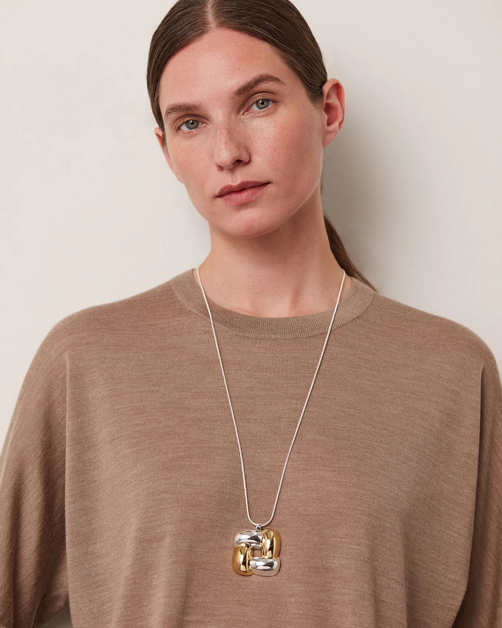 Woven Square Pendant Necklace - Image 4