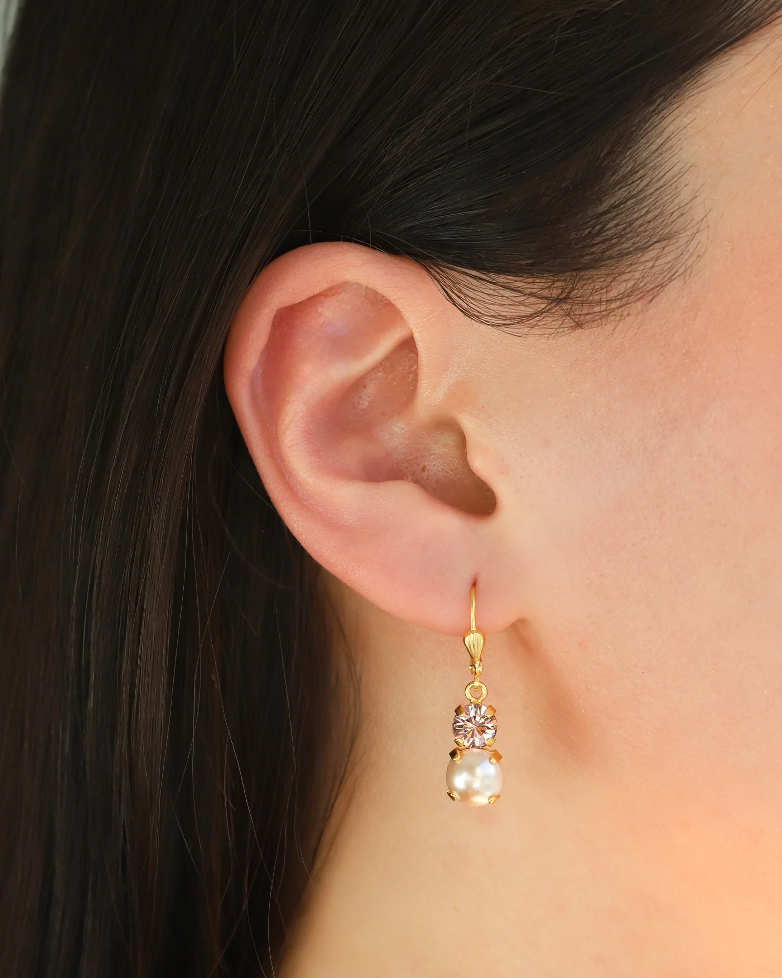 Graduated Round Crystal & Pearl Hooks - Image 2
