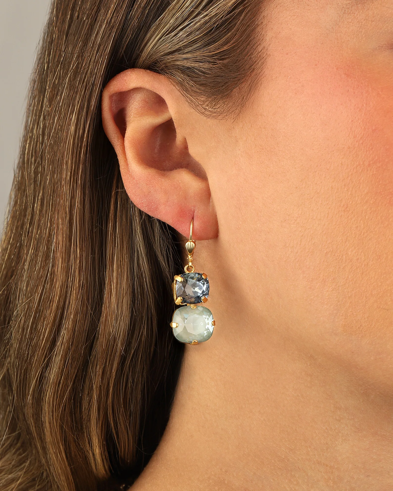 Two Round Crystal Hooks - Image 2