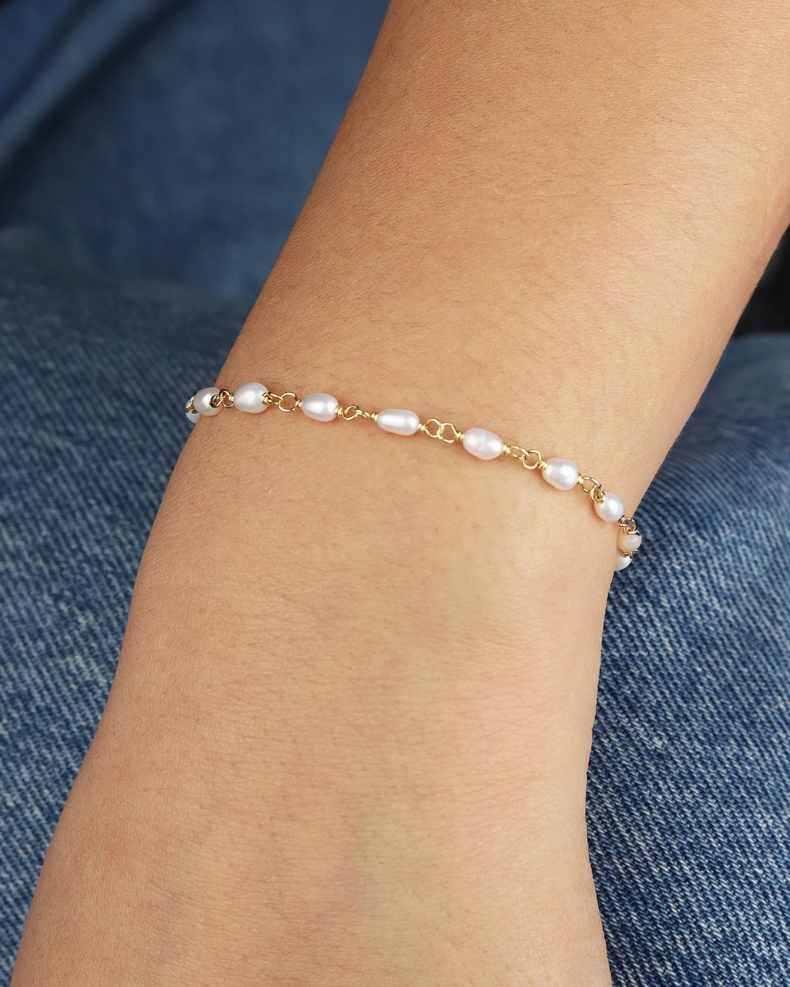 Oval Pearl Link Bracelet - Image 2