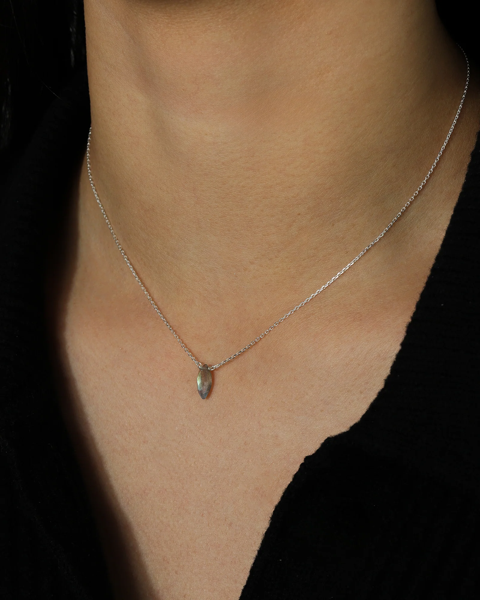 Labradorite Marquise Cable Chain Necklace | 10mm - Image 2