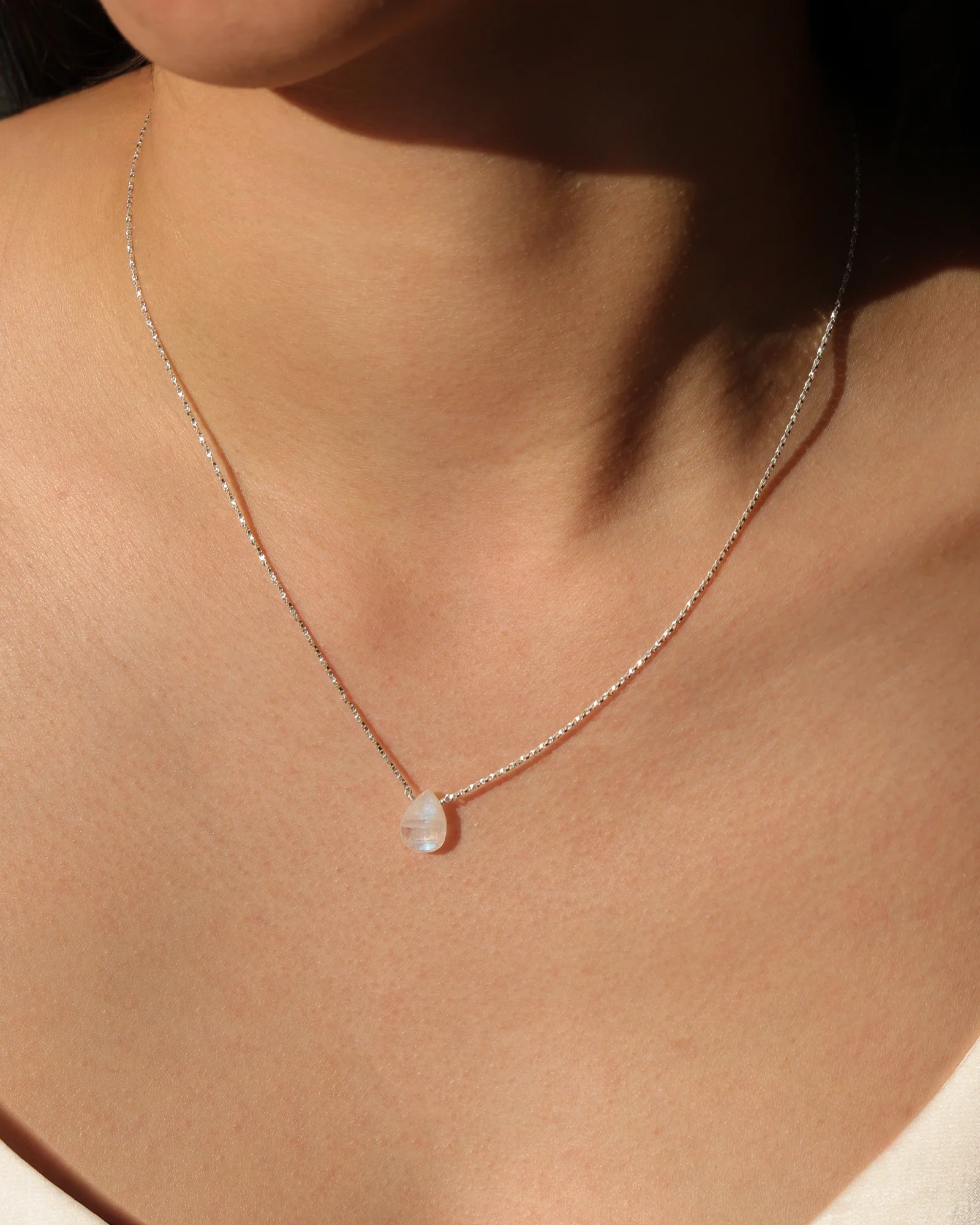 Rainbow Moonstone Pear Box Chain Necklace | 10mm - Image 2