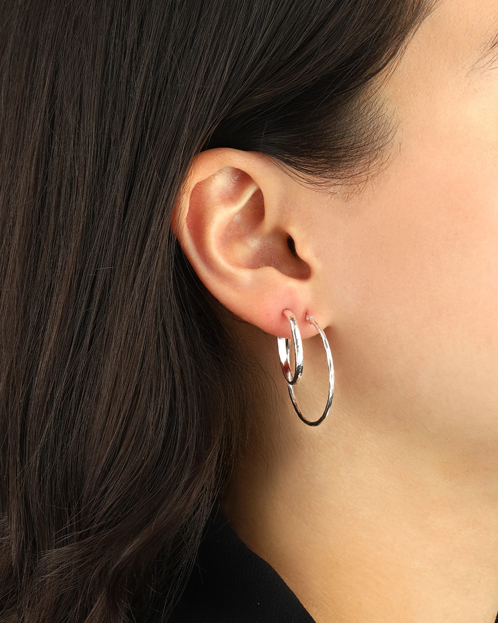 Flat Hammered Hoops | 22mm - Image 2